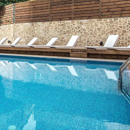 Rhodos Horizon Blu-adults Only 4*